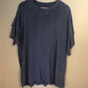American Eagle soft and stretchy tee